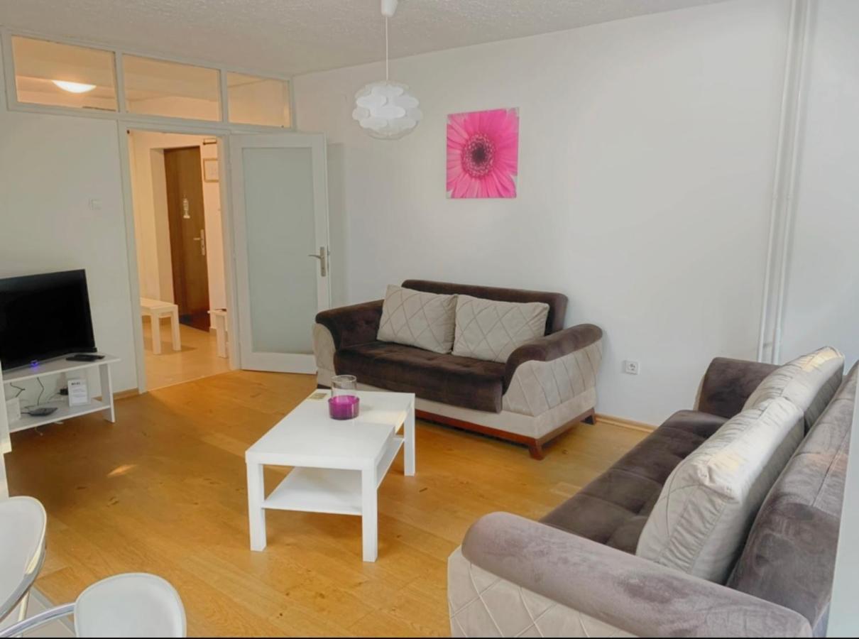 At The Heart Of Plitvice Lakes - Self Check-In! Apartment Plitvicka Jezera Exterior photo