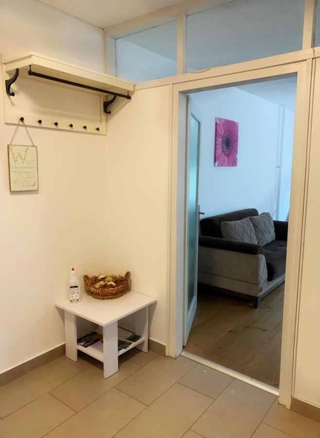 At The Heart Of Plitvice Lakes - Self Check-In! Apartment Plitvicka Jezera Exterior photo